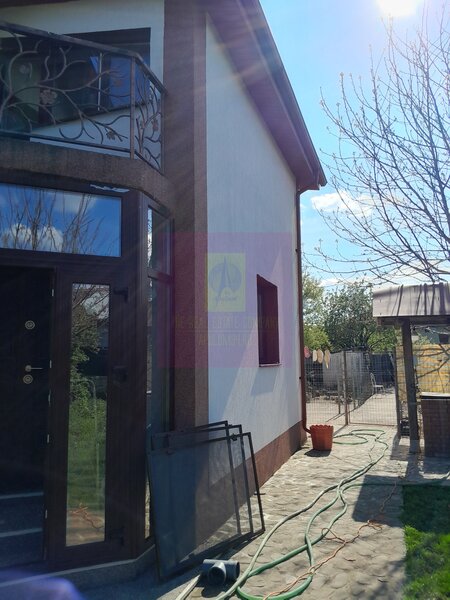 GIURGIU - SE VINDE CASA P+M 5 CAM